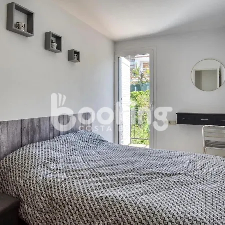 Begonias Per 4 Persones Amb Gran Terrassa Chill Out A 10 Minuts De La Platja *