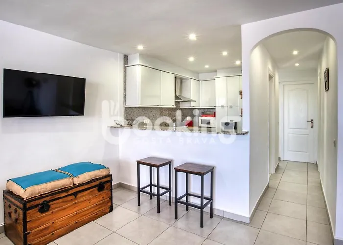 Begonias Per 4 Persones Amb Gran Terrassa Chill Out A 10 Minuts De La Platja *