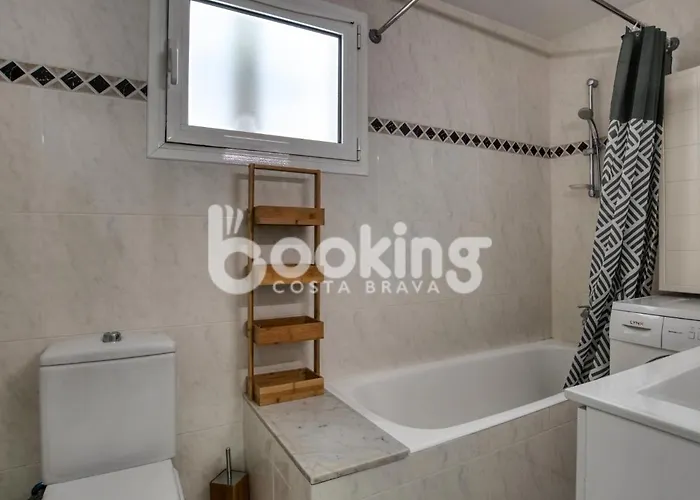 Begonias Per 4 Persones Amb Gran Terrassa Chill Out A 10 Minuts De La Platja